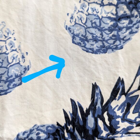 Pineapple short sleeve button down shirt blue size medium - Picture 14 of 15